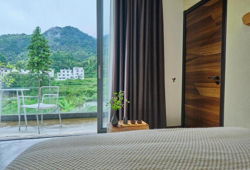 Standardzimmer mit Balkon, Nature Cure Village Lodge 婺源自在舍民宿
