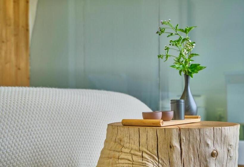 Standardzimmer mit Balkon, Nature Cure Village Lodge 婺源自在舍民宿