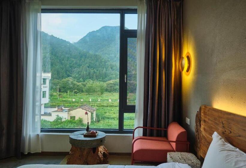 Suite mit Bergblick, Nature Cure Village Lodge 婺源自在舍民宿