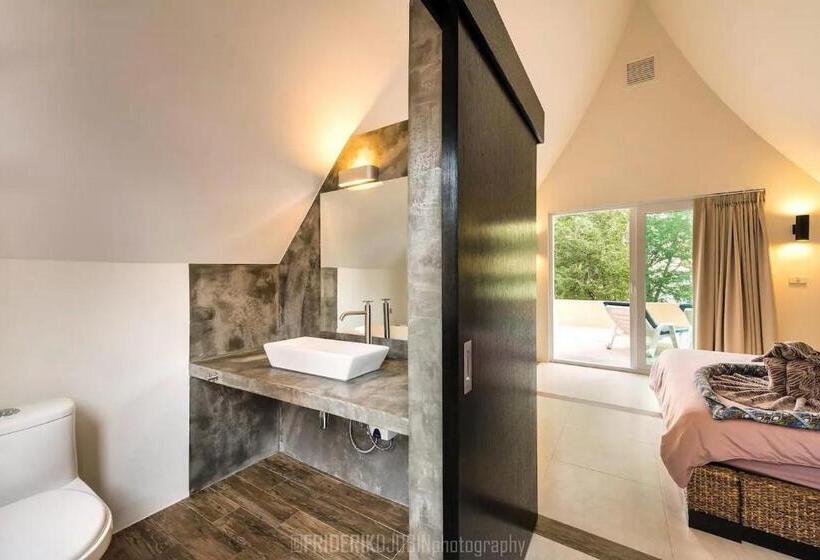 Номер Deluxe Вид на Море, Blue Haven Bay Villa And Resort Apartments