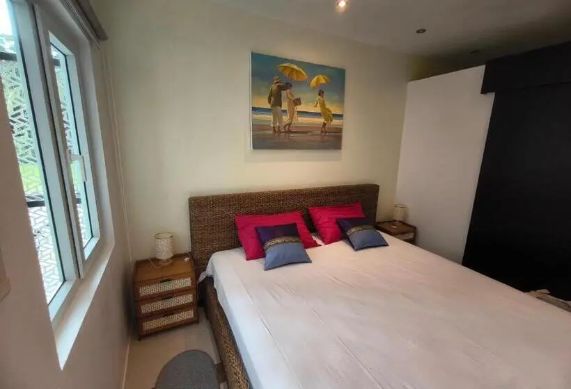 バルコニー付きスタンダードルーム, Blue Haven Bay Villa And Resort Apartments