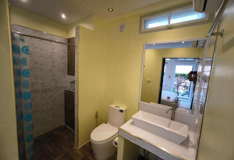 חדר סטנדרט עם מרפסת, Blue Haven Bay Villa And Resort Apartments