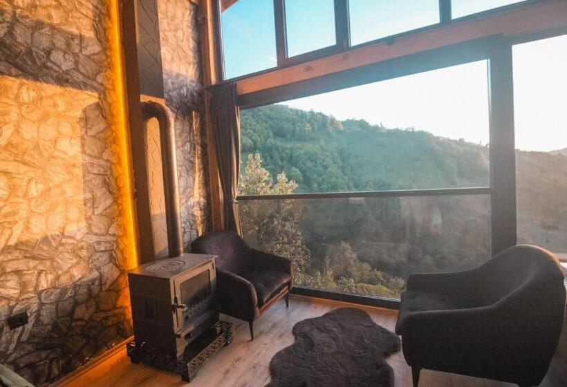 דירה בת חדר שינה 1 עם נוף, Bucci Suit