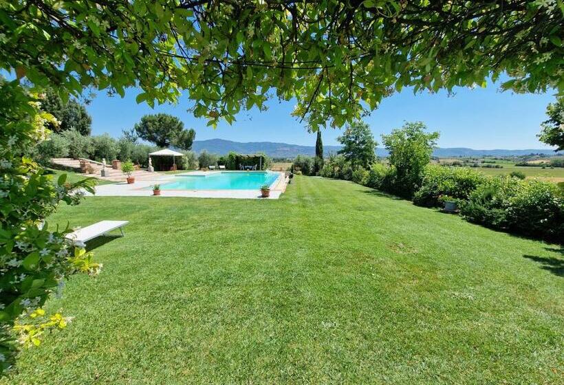 带2个卧室的高级公寓, Agriturismo Il Mandorlo