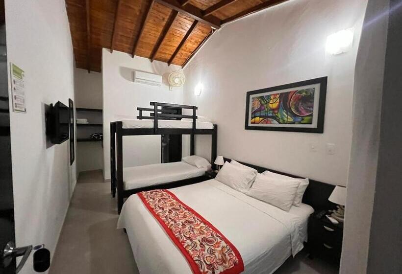 חדר סטנדרט לארבעה, Cocobana