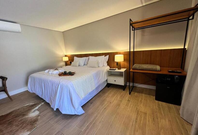 디럭스 스위트, Pousada Maple Monte Verde