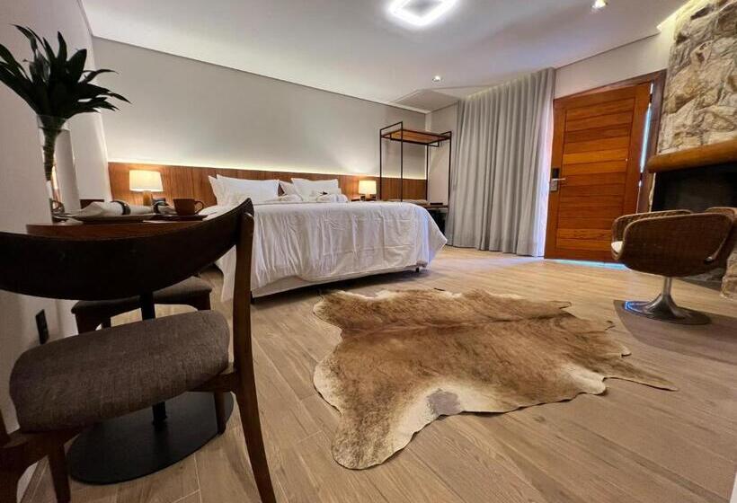 디럭스 스위트, Pousada Maple Monte Verde