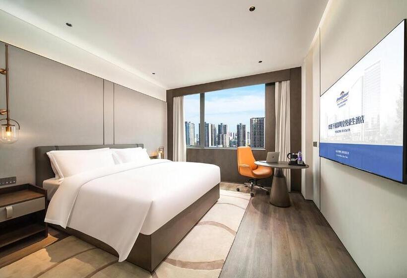 带大床的高级房间, Howard Johnson Royal Hotel Shenzhen