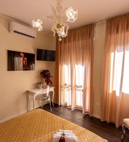 اتاق لوکس با تخت بزرگ, Amy Rooms