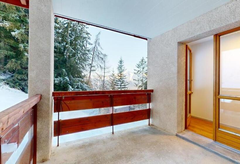 ファミリールーム, Chalet De L Ours Authentic Etage Penthes 14 Pers