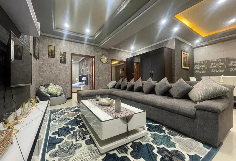 آپارتمان 1 خوابه با چشم‌انداز, Crown Inn Apartments