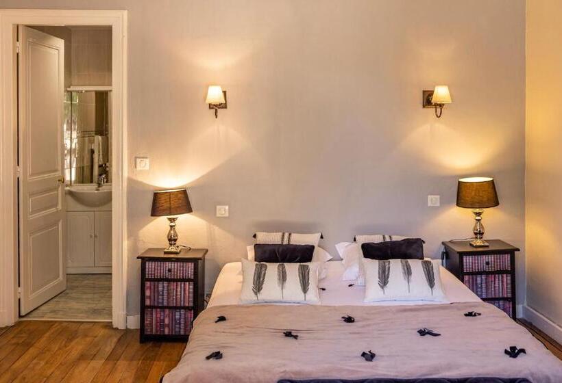 غرفة قياسية مزوَّدة بتراس, Domaine De La Clauzure