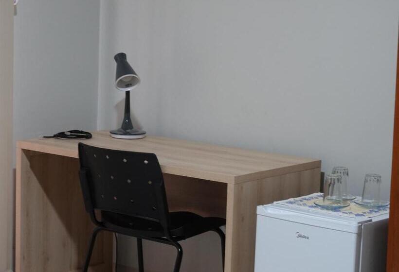 バルコニー付きスタンダードトリプルルーム, Pousada Solar Dos Pássaros