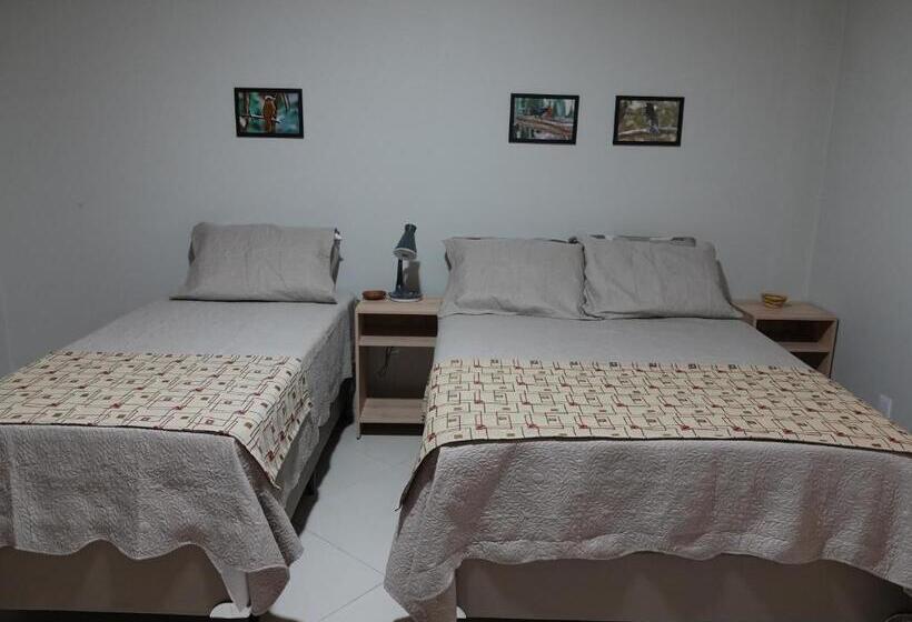 バルコニー付きスタンダードトリプルルーム, Pousada Solar Dos Pássaros