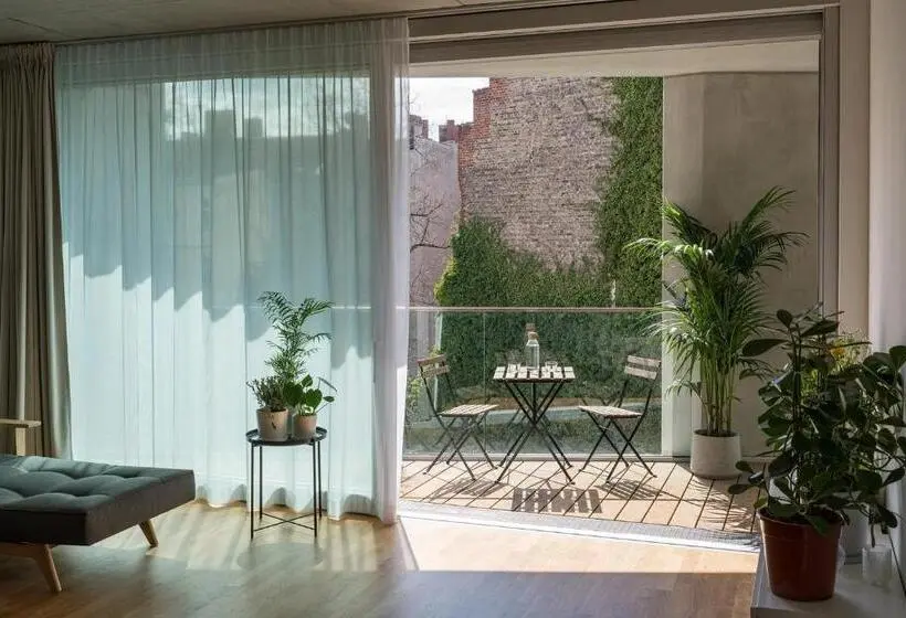 1 Bedroom Apartment with Views, Wilmina Suites