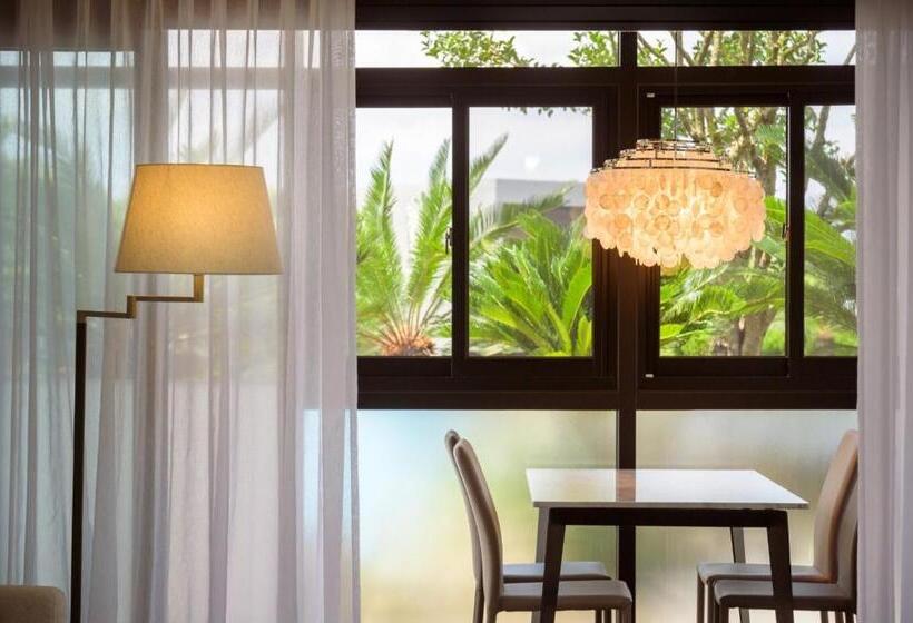 スタンダード4人部屋, Jeju Aewol Hongsland Pension