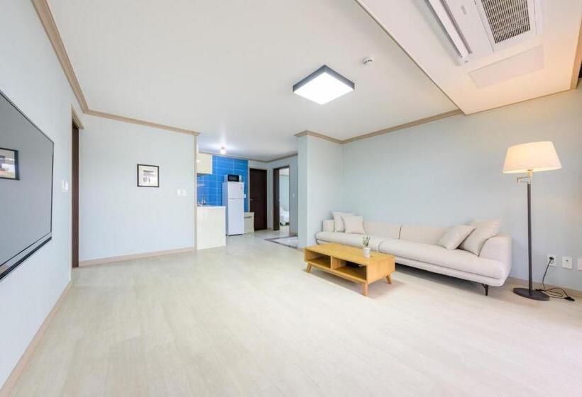 Четырехместный Номер Стандарт, Jeju Aewol Hongsland Pension