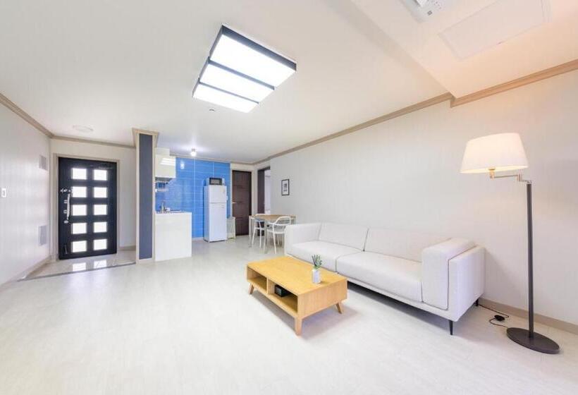 スタンダードルーム, Jeju Aewol Hongsland Pension