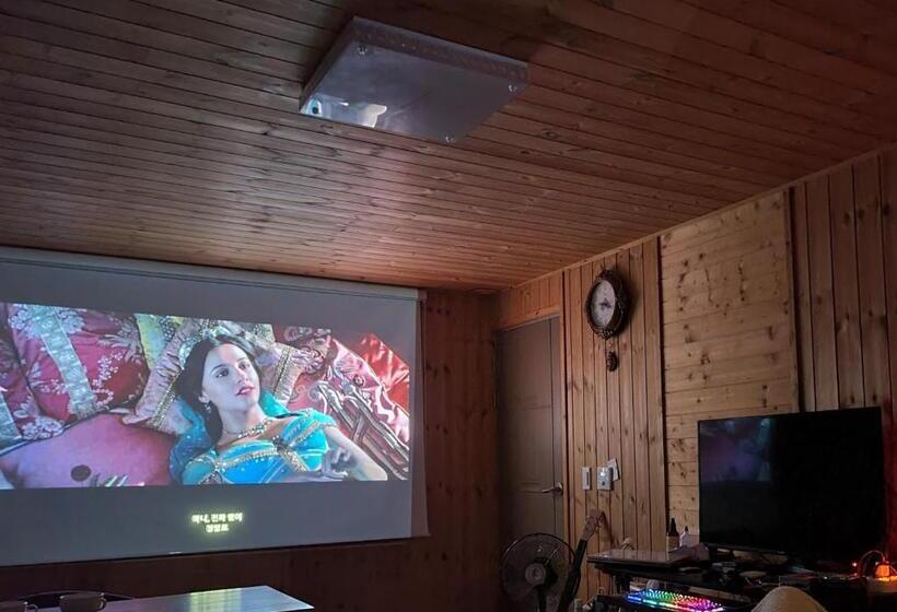 四人标准间, Buan Gureum Hosu Maeul Badagaboineun Jib