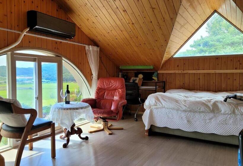 四人标准间, Buan Gureum Hosu Maeul Badagaboineun Jib