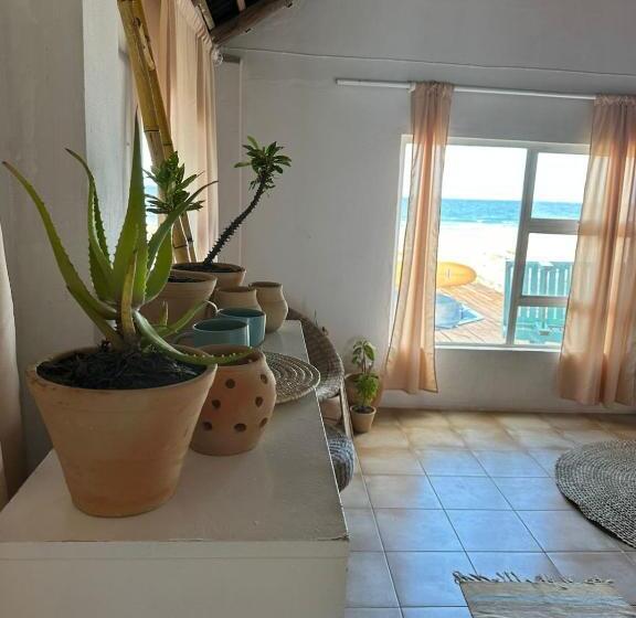 オーシャンビュースタンダードルーム, Lehani Beach Hostel