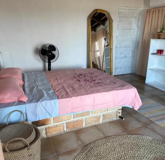 オーシャンビュースタンダードルーム, Lehani Beach Hostel