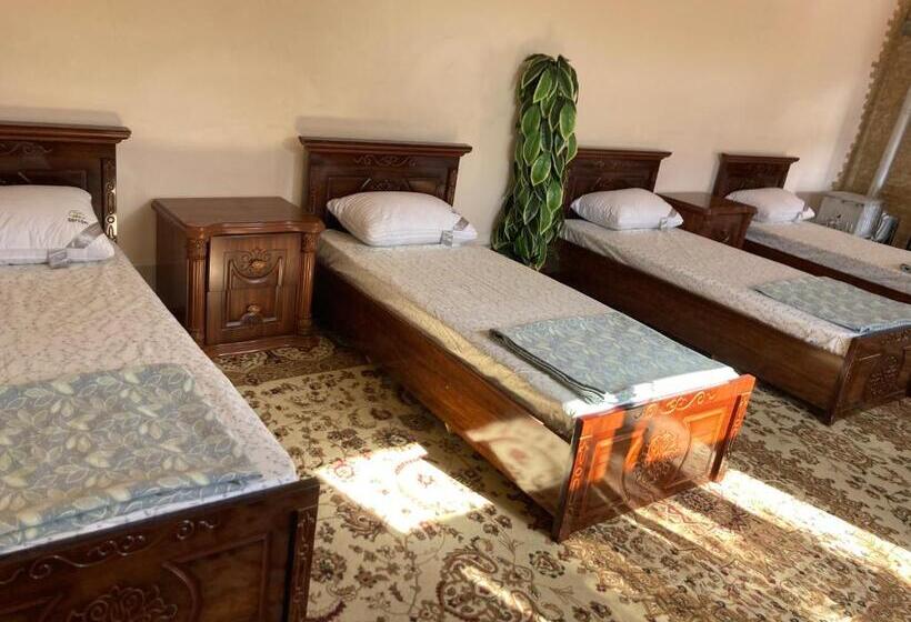 Quarto Familiar Vista Jardim, Hostel Old Street