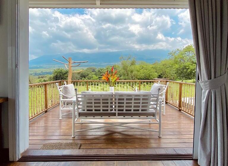 بانگلوی استاندارد 2 خوابه, Finca San Cayetano