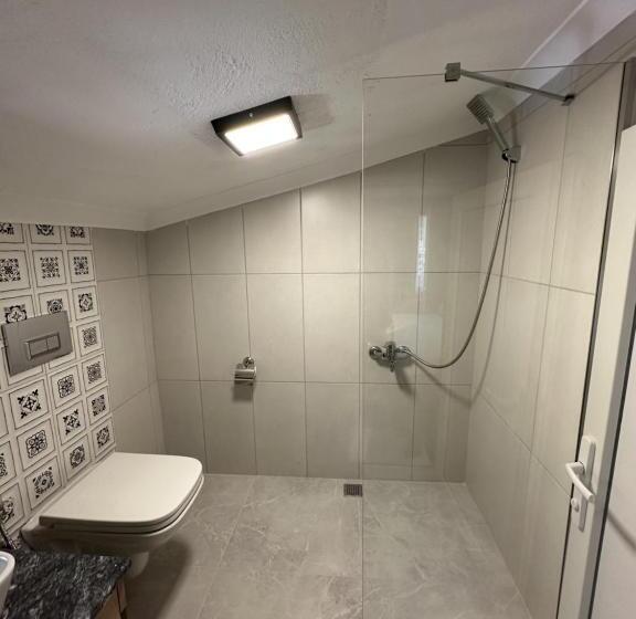 1 Bedroom Apartment Lake View, Kakuç Apart Otel