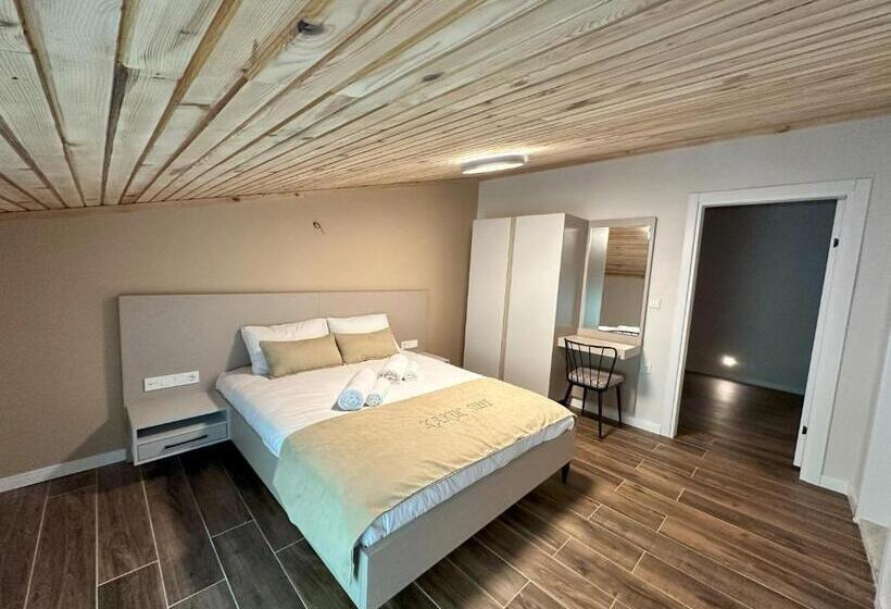 1 Bedroom Apartment Lake View, Kakuç Apart Otel