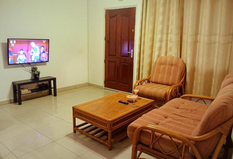 آپارتمان 1 خوابه, Nazubs Suites