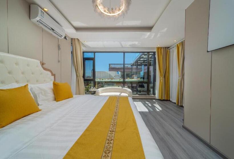 غرفة قياسية مزوَّدة بشُرفة, Lijiang Yimanshiguang 丽江逸慢拾光