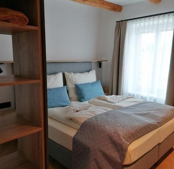 四人标准间, Zum Lenz