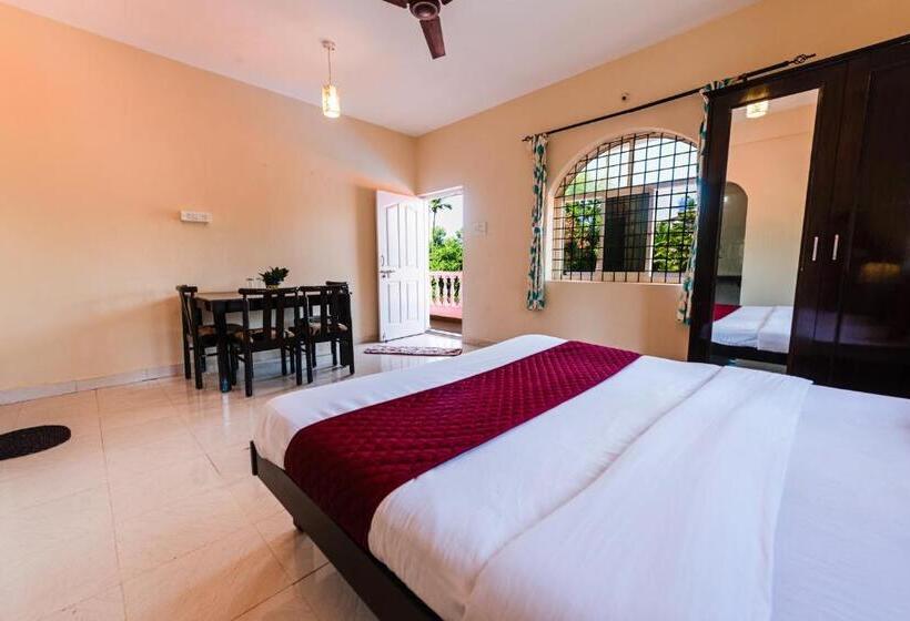 标准间带游泳池, La Paulo S Beach Resort