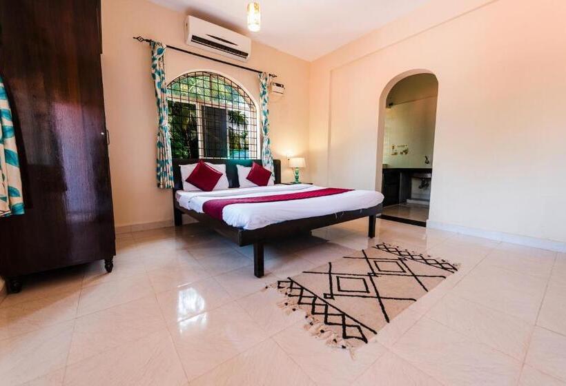 标准间带游泳池, La Paulo S Beach Resort