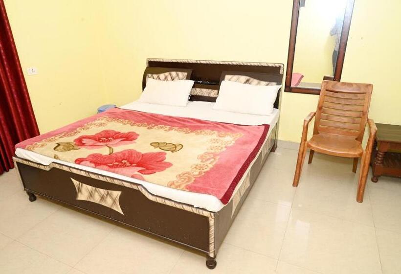 חדר דלוקס, Shumagalam