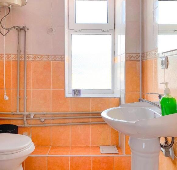 اتاق استاندارد سه نفره, арноо