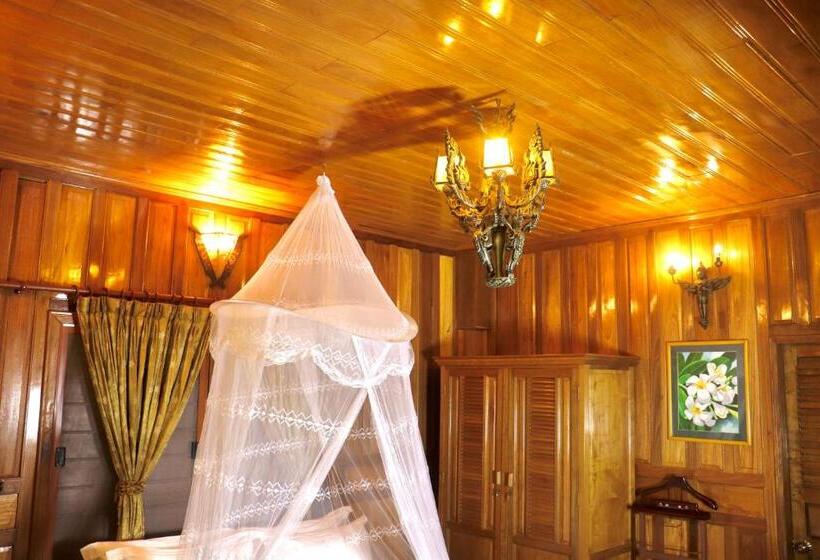 패밀리 방갈로, Yoga Palm House Kep