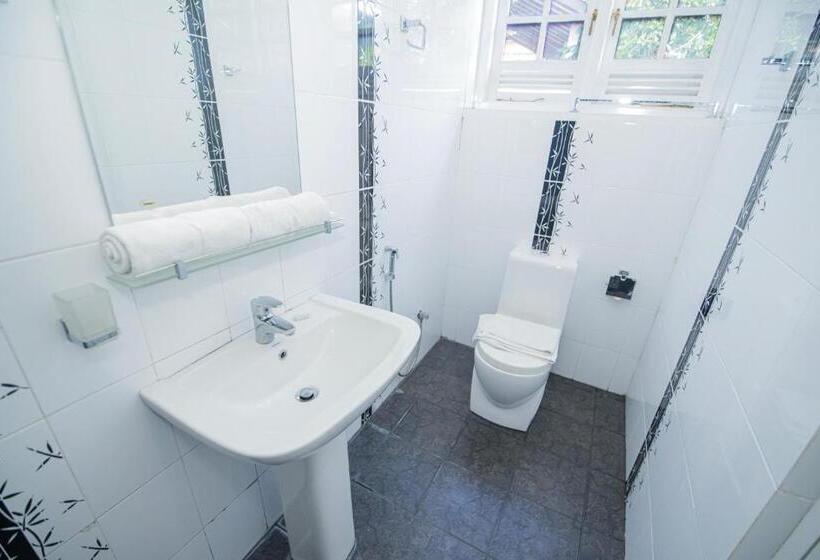 חדר סטנדרט עם טרסה, Kingsman House