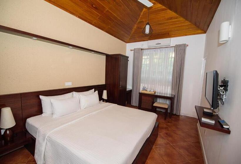 חדר דלוקס, Kingsman House