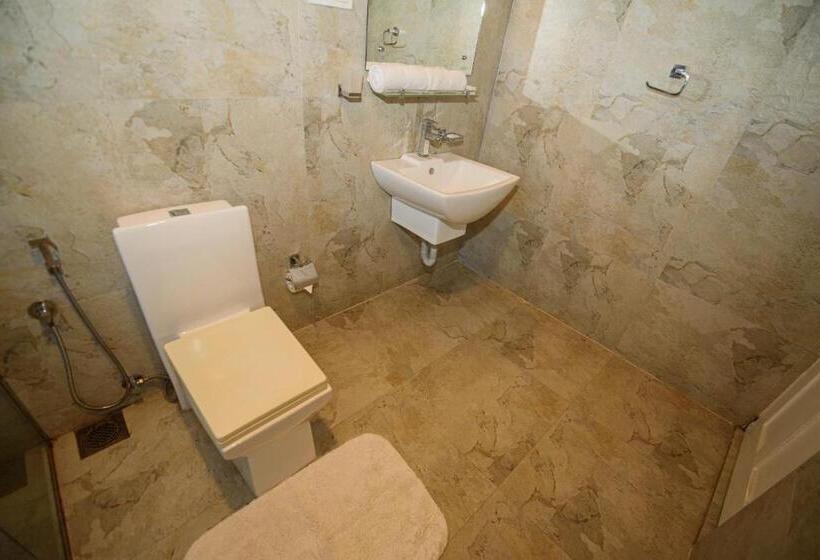 חדר דחוקס עם מיטת קינג, Kingsman House