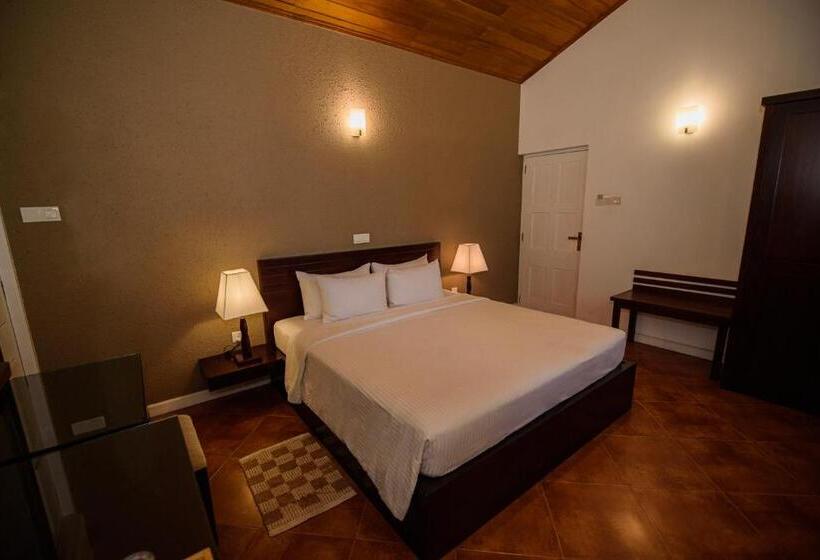 חדר דחוקס עם מיטת קינג, Kingsman House