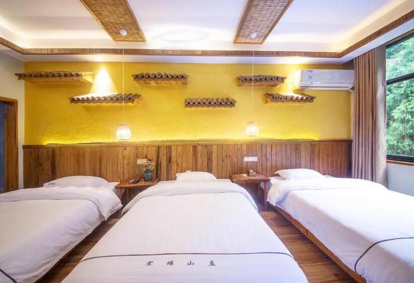 חדר קומפורט לשלושה, Hongfu Villa   Zhangjiajie National Forest Park West Gate