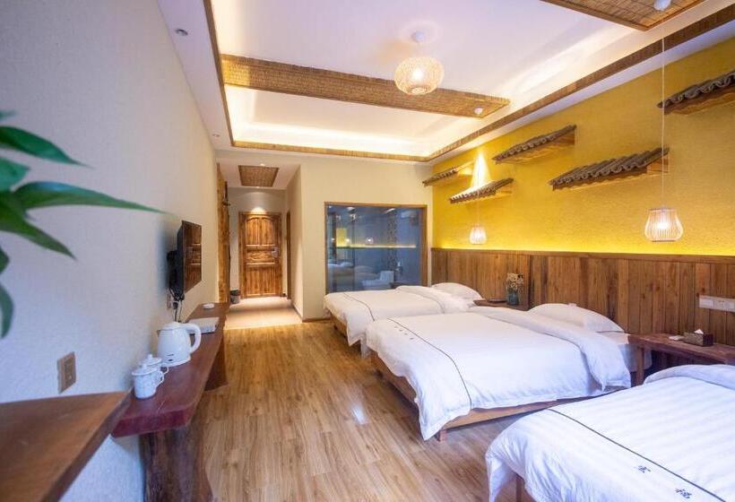 חדר קומפורט לשלושה, Hongfu Villa   Zhangjiajie National Forest Park West Gate