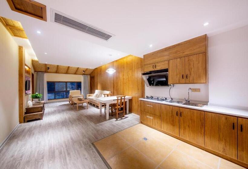 סוויטת 2 חדרי שינה, Hongfu Villa   Zhangjiajie National Forest Park West Gate