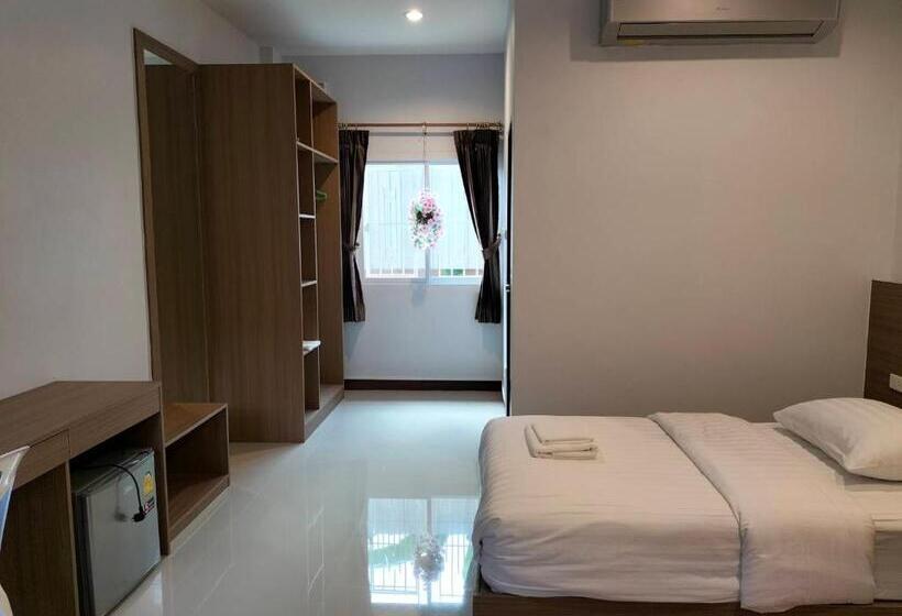 חדר דחוקס עם מיטת קינג, River Kwae Silvergold Kan