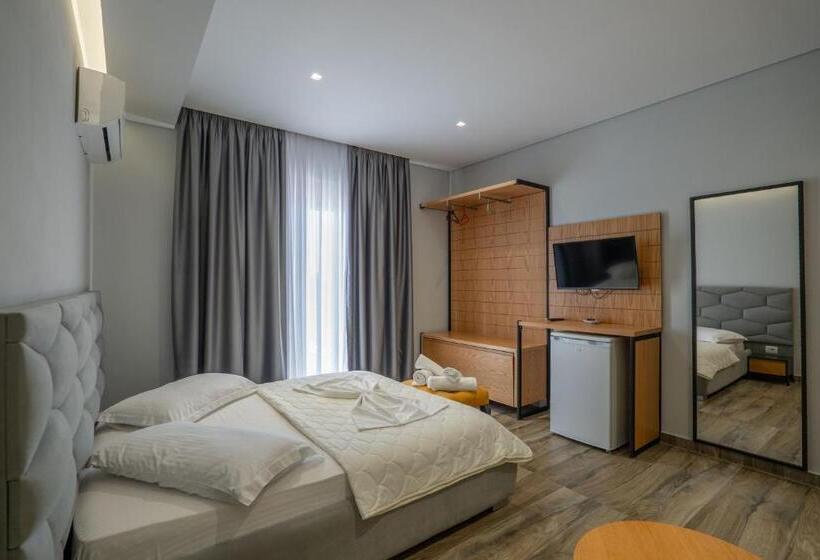 片側に海が見えるデラックスルーム, Sunkissed