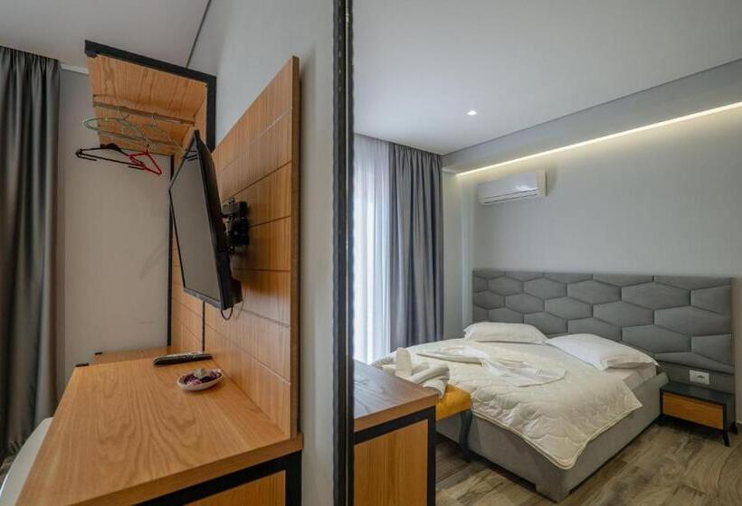 片側に海が見えるデラックスルーム, Sunkissed