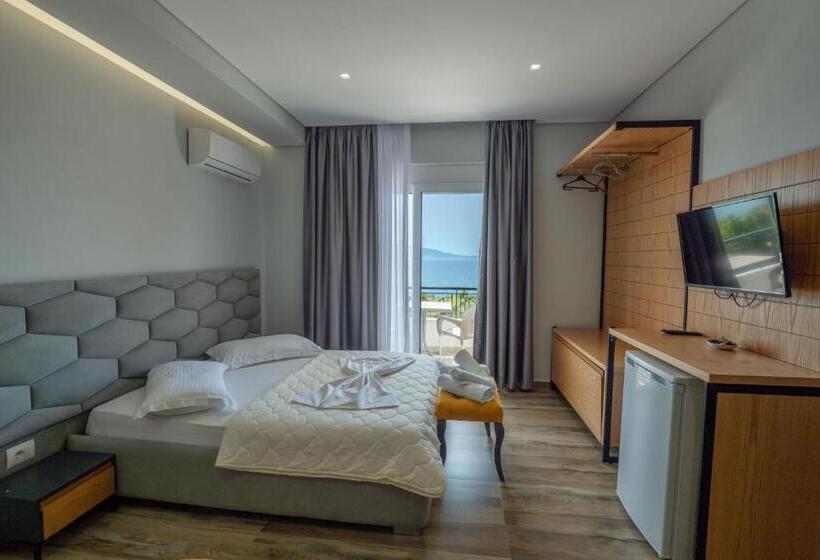 片側に海が見えるデラックスルーム, Sunkissed