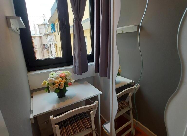 اتاق استاندارد یک نفره, Casa Valeria Ancona